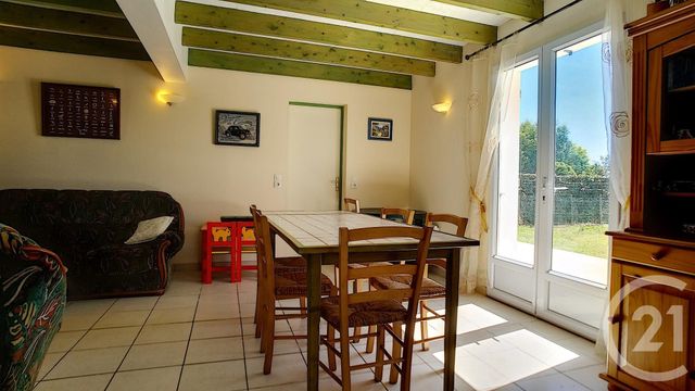 Afficher la photo en grand Maison à vendre - 5 pièces - 130 m2 - LOCMARIA - 56 - BRETAGNE